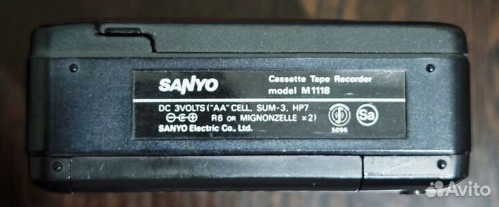 Кассетный диктофон Sanyo