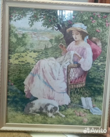 Картина вышитая с рамой 45*53