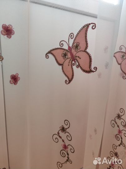 Тюль с вышивкой