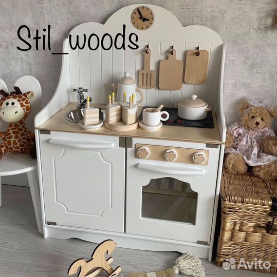 Детская кухня деревянная Ми-ми