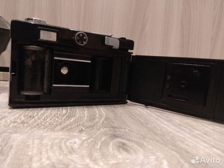 Плёночный фотоаппарат Виллия