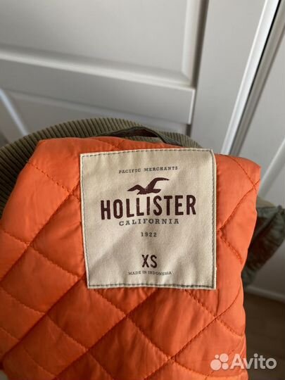 Бомбер Hollister