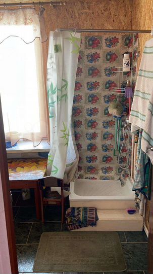 Дом 32 м² на участке 4 сот.