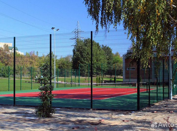 Забор из 3D сетки спорт площадка