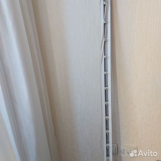 Карнизы и тканевые жалюзи