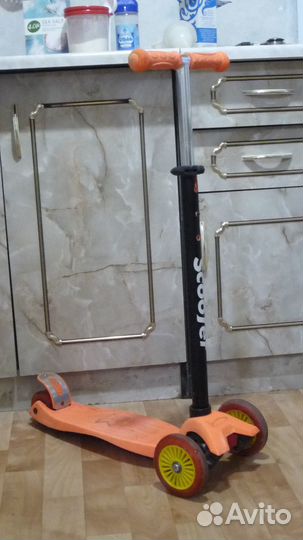 Прочный самокат