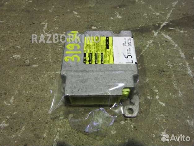 Блок SRS Тойота Corolla E120