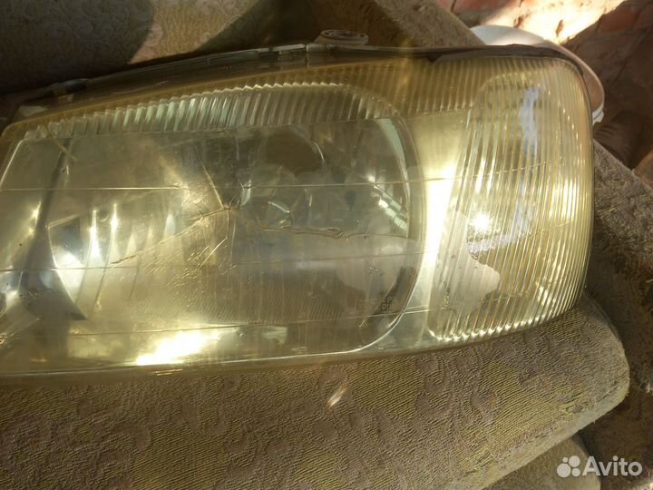 Фары акцент