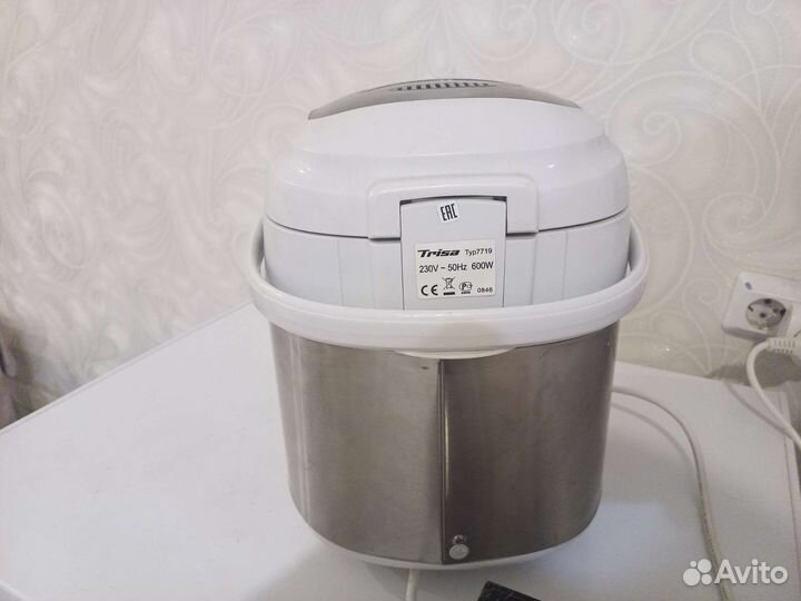 Хлебопечка