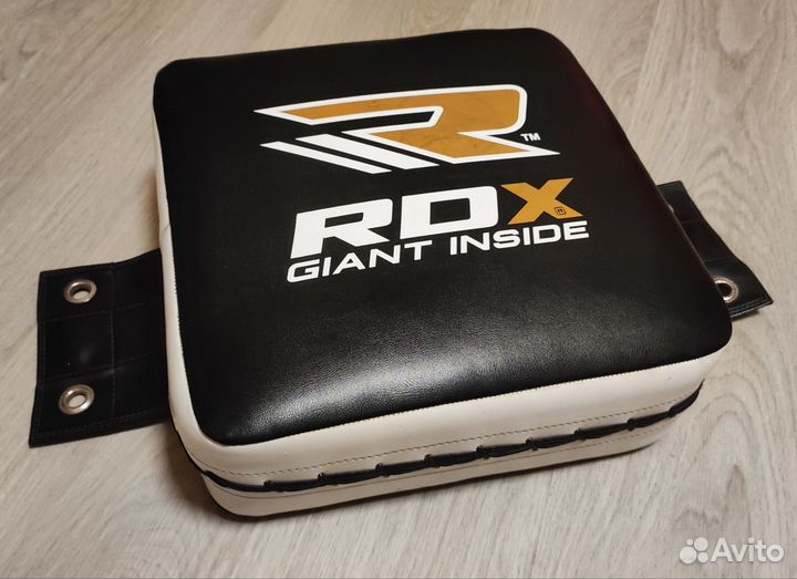 RDX Настенная боксерская подушка