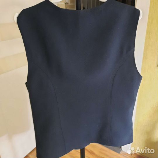 Жилетка для девочки в школу размер 36 рост 134