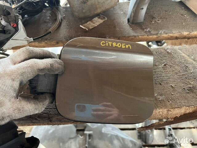 Лючок бензобака Citroen C-elysee