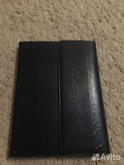 Безпрводная клавиатура с чехлом