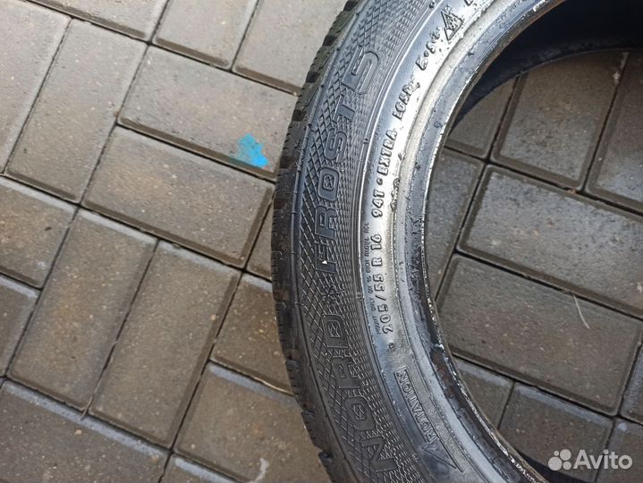 Gislaved Nord Frost 5 205/55 R16 94T