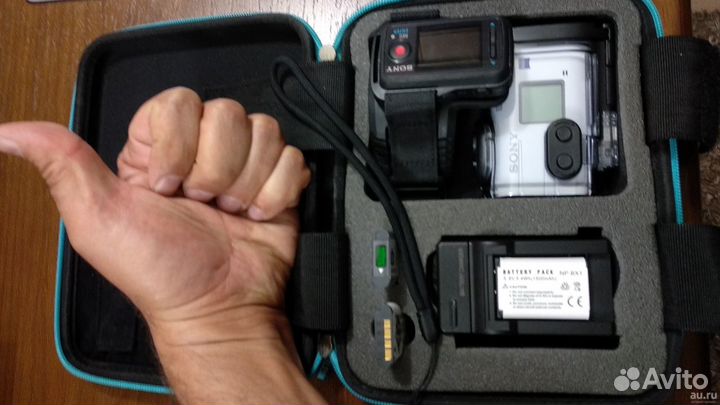 Экшен камера Sony x-1000 vr с пультом