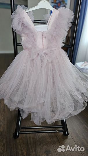 Нарядное платье для девочки