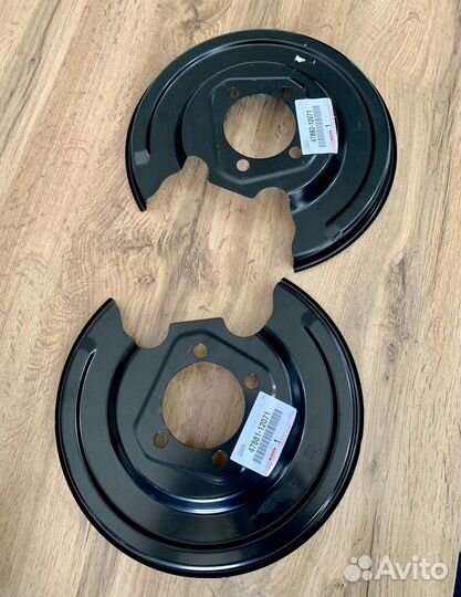 Пыльник тормозного диска Toyota Corolla 150