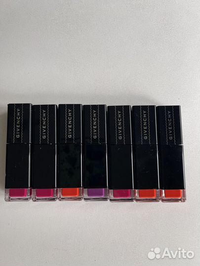 Помада новая