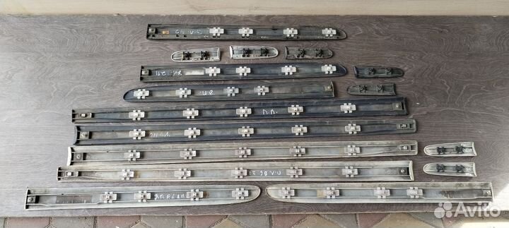 Молдинги на дверь и крыло mercedes w211