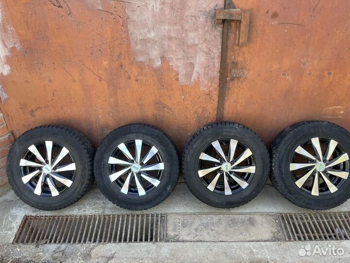 Комплект дисков r14 с зимней резиной