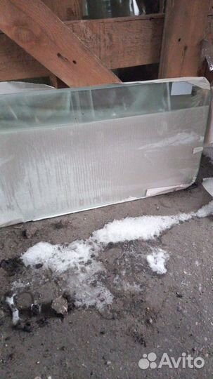 Стекло боковое салона УАЗ 452 запасной выход