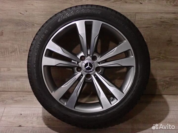 Комплект R19 оригинальных колес Mercedes W222 зима