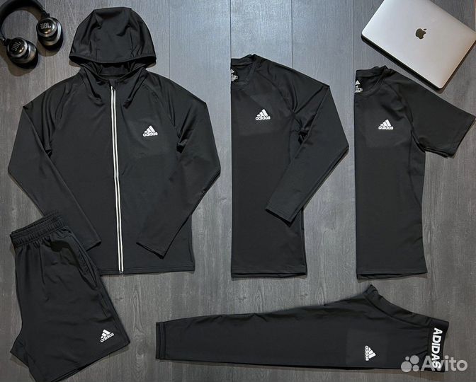 Тренировочный компрессионый костюм adidas 5 в 1