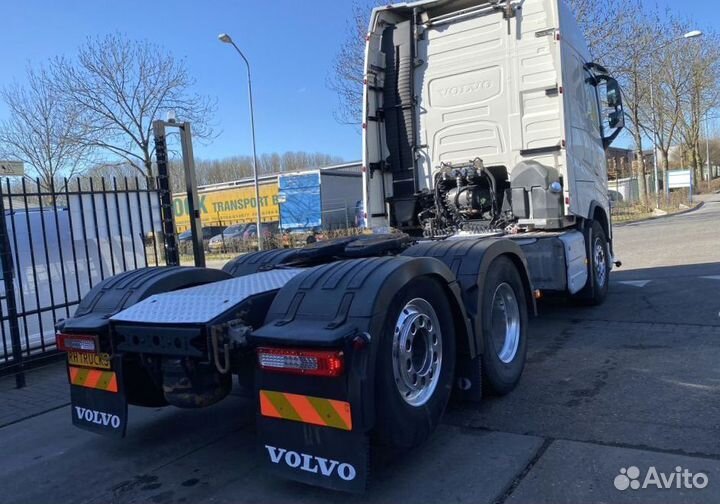 В разборке грузовик Volvo,FH с 2013