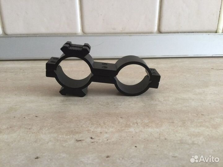 Кронштейн для подствольного фонаря