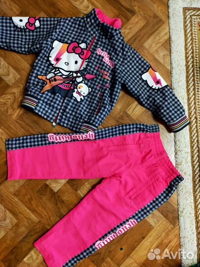 Спортивный костюм