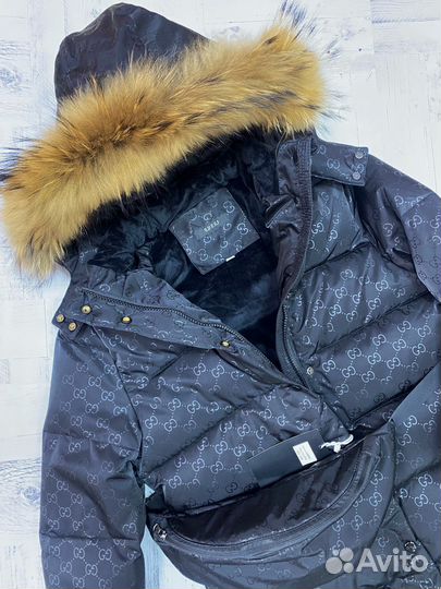 Пуховик на девочку зимний