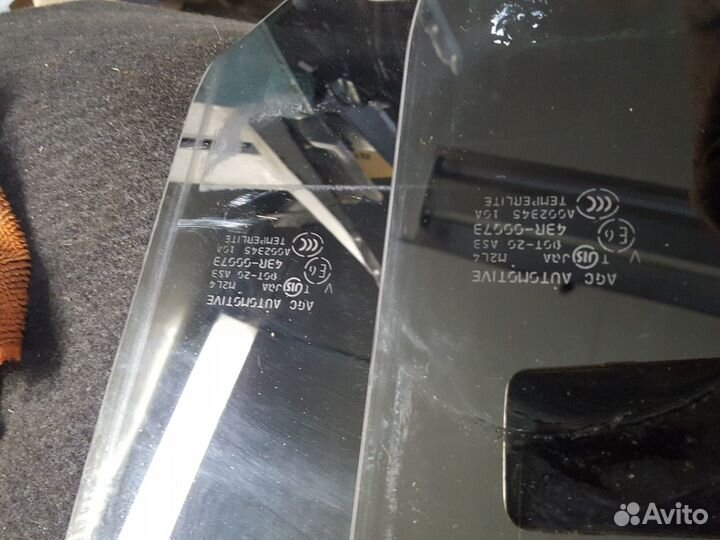 Стекло для Nissan Patrol y62 Infiniti qх 56