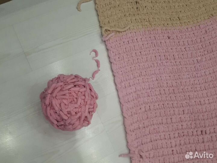 Пряжа декоративная розовая бежевая