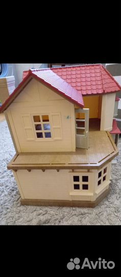 Кукольный домик