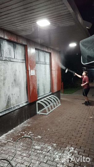 Мойка окон и фасада. Клининг