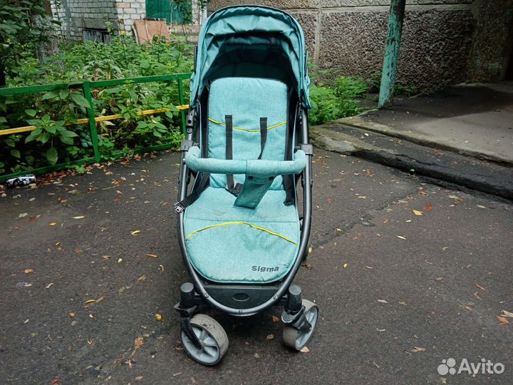 Прогулочная коляска