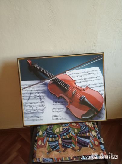 Постеры и другие предметы интерьера