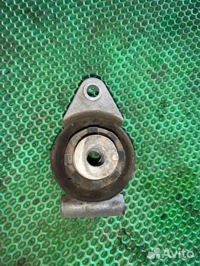 Подушка кпп задняя Opel Astra H Z18XER 2007