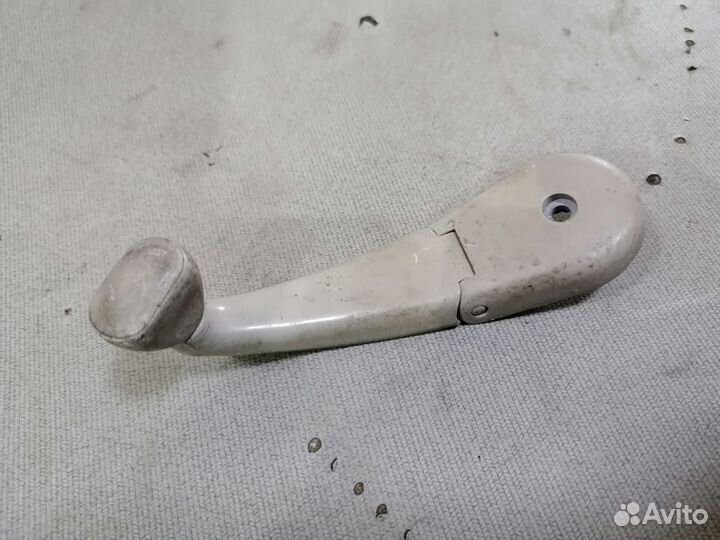 Ручка механического люка Ford Escort/Orion 1989 г