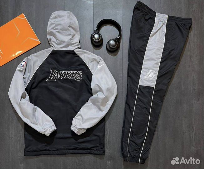 Спортивный костюм nike