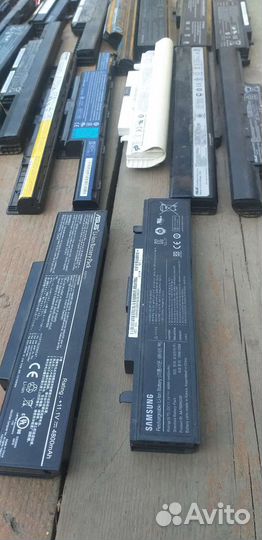 Батарея на ноутбук