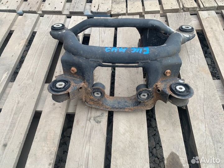 Балка заднего моста Bmw 318I E46 M43 1999