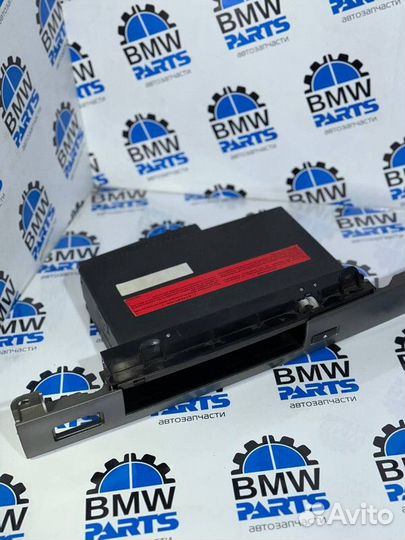 CD-Чейнджер левый Bmw 7-Series E66 N73B60 2003
