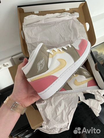 Nike air jordan 1 mid pastel