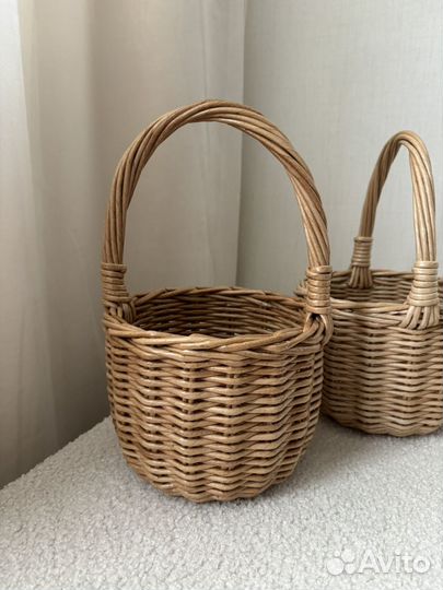 Плетеная корзина, лукошко