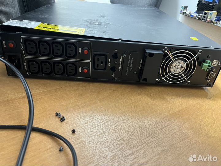 Ибп CyberPower OLS3000ERT2U