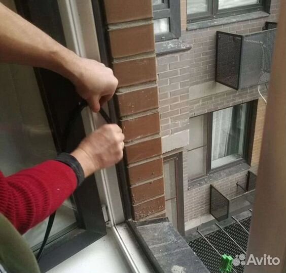 Ремонт пластиковых окон любой сложности