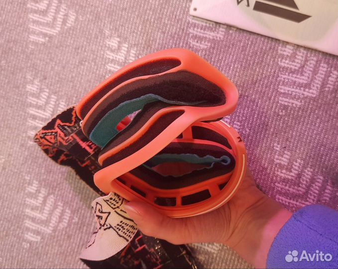 Горнолыжная маска Shred