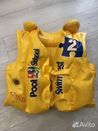 Жилет для плавания детский 18-30 кг