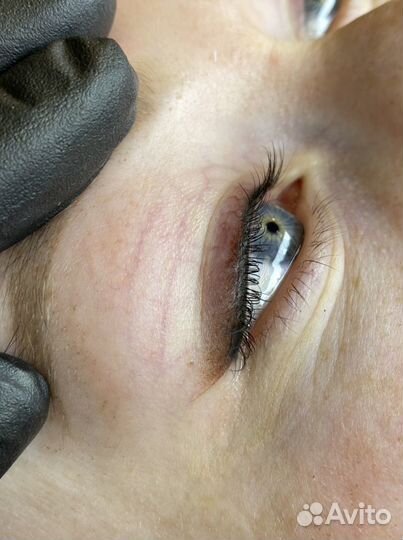 Татуаж бровей